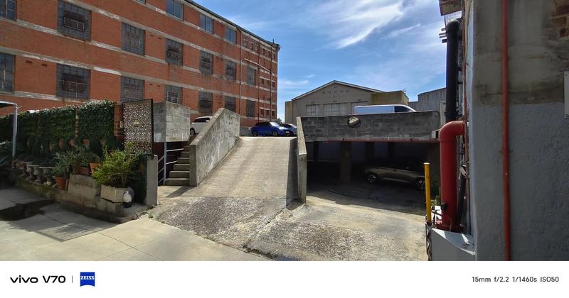 To Let Commercial Property for Rent in Woodstock Western Cape